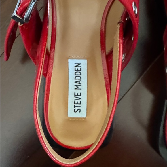 Steve Madden Red Buckle Flats - Picture 2 of 3
